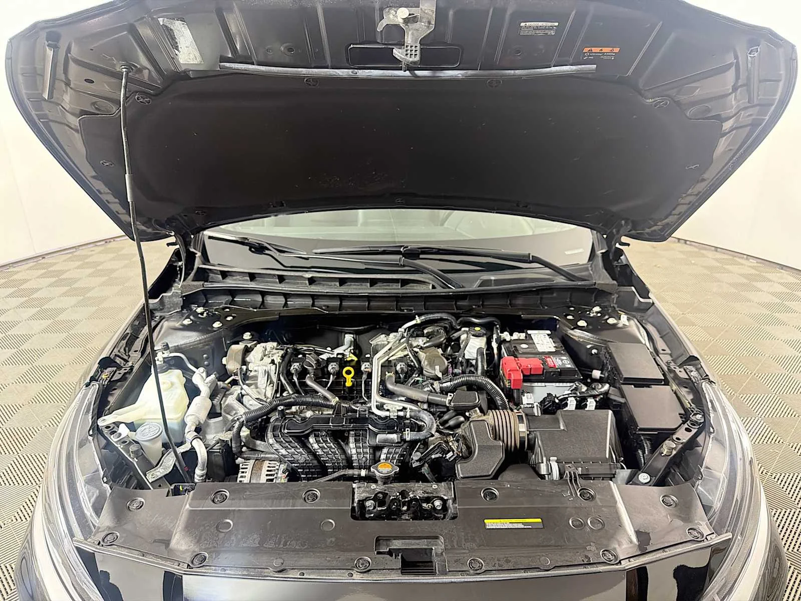 Certified Used 2023 Super Black Nissan 2.5 SV image 25