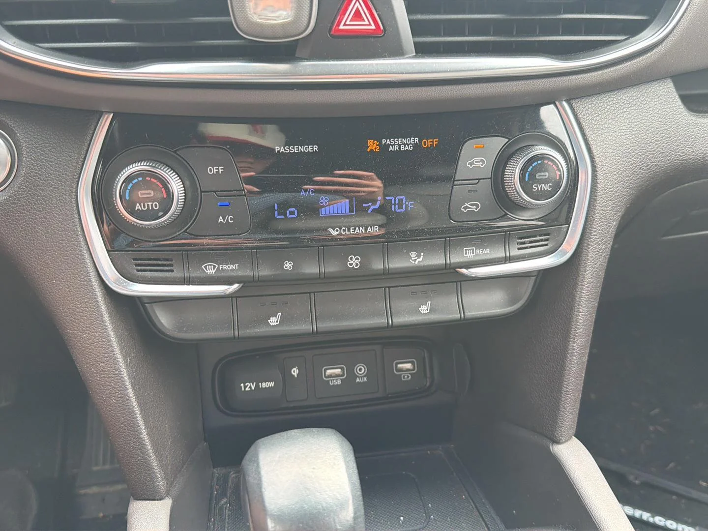 Used 2020 Twilight Black Hyundai SEL image 17