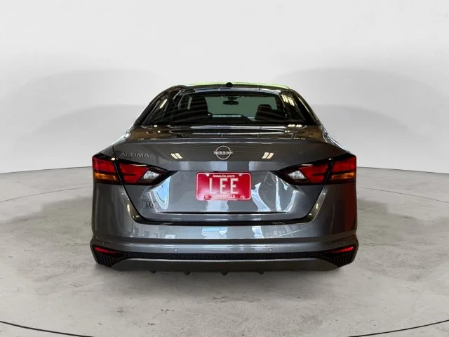 New 2026 Gray Nissan 2.5 SV image 4