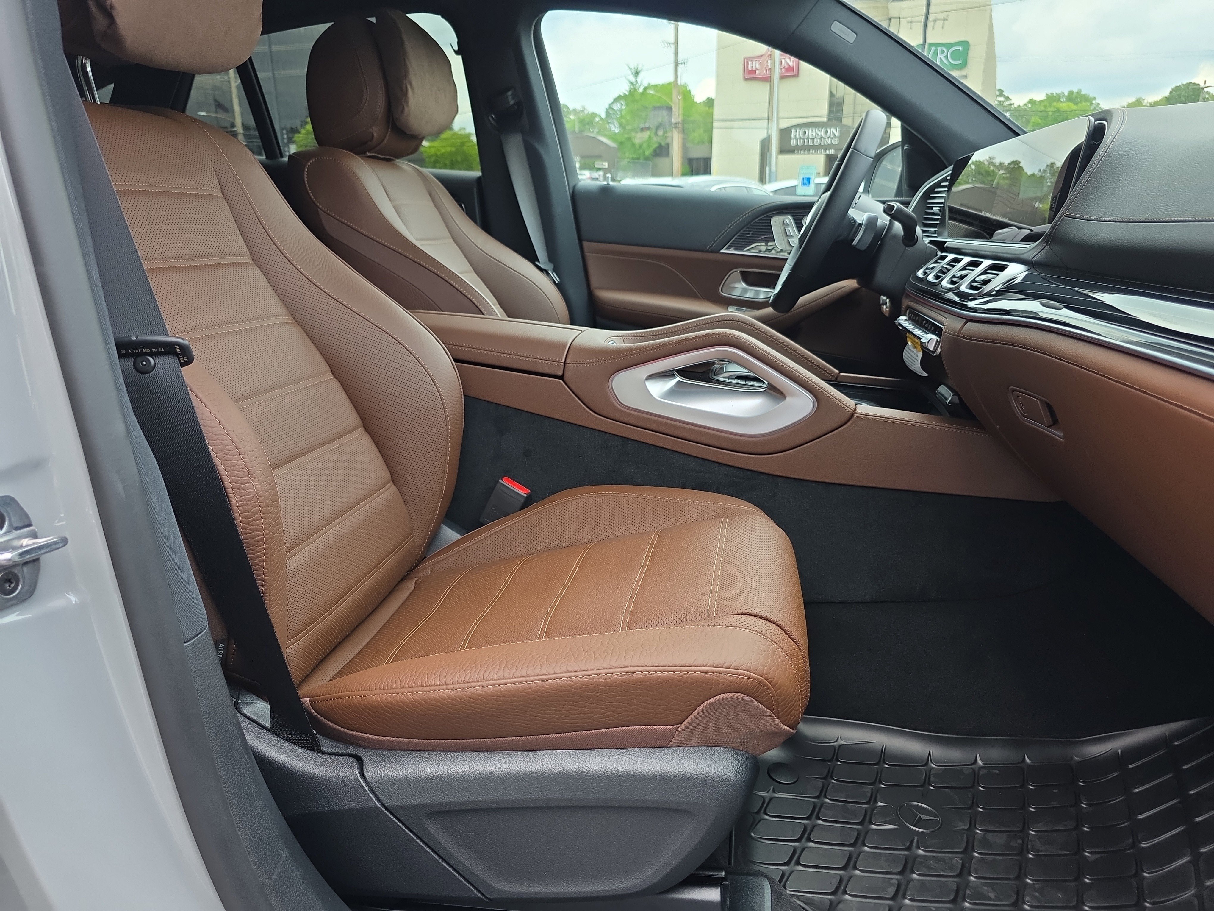 New 2026 MANUFAKTUR Alpine Grey Mercedes-Benz GLE 450 Coupe image 44