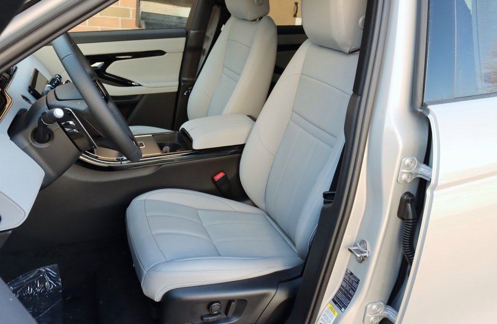 2026 LAND ROVER RANGE ROVER EVOQUE - Image 12