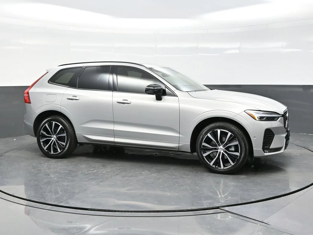 Certified Used 2023 Silver Dawn Volvo Plus image 8
