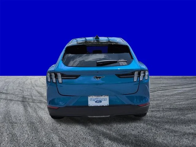 New 2026 Velocity Blue Metallic Ford Premium image 5