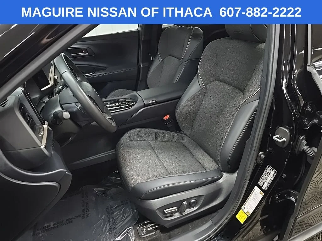 Used 2024 Black Toyota XLE image 29