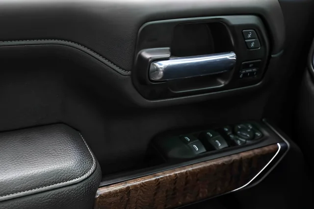 Used 2022 Blue GMC Denali image 12