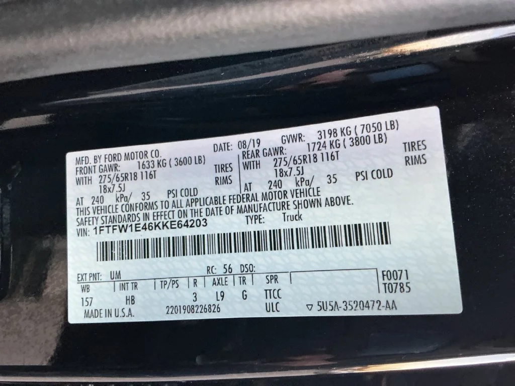Used 2019 Black Ford Lariat image 31