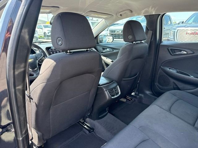 Used 2023 Gray Chevrolet LT image 27