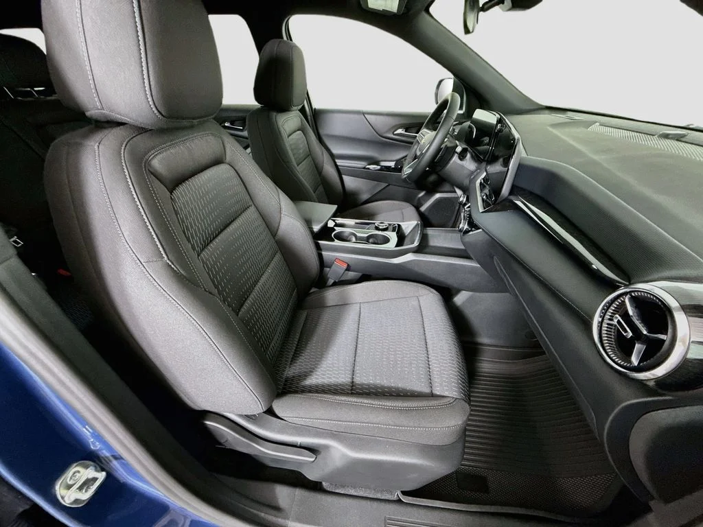 New 2027 Blue Chevrolet LT image 26