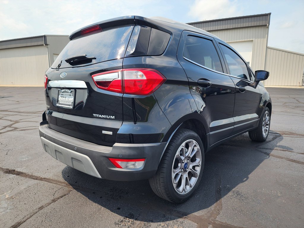 Used 2018 Shadow Black Ford Titanium image 4