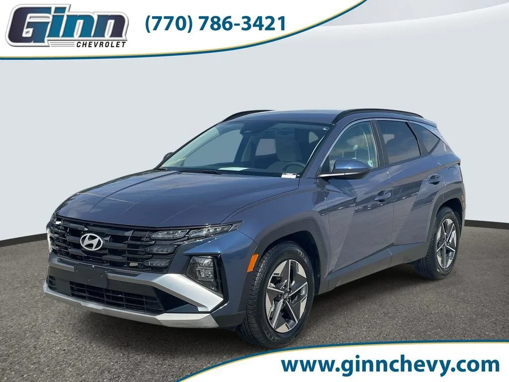 Used 2025  Hyundai SEL image 1