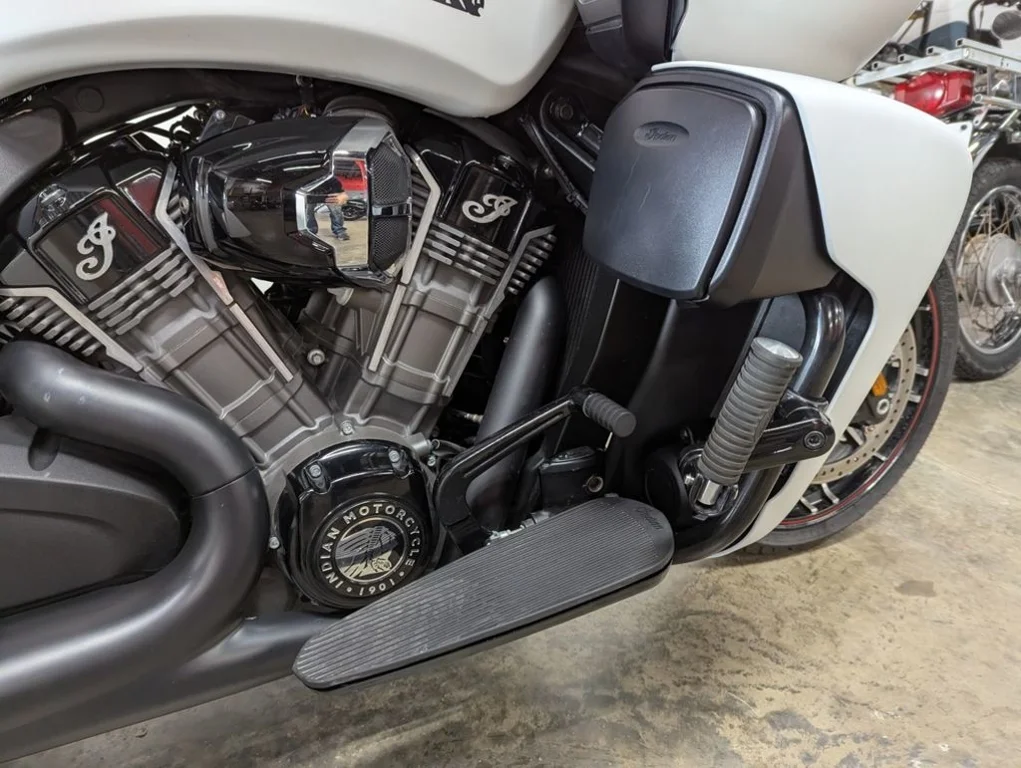 Used 2020 GHOST WHITE Indian Motorcycle Dark Horse White Smoke image 6