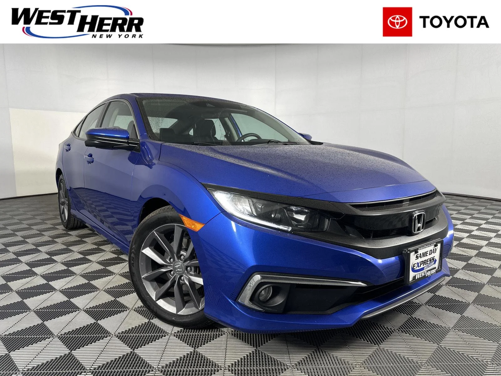 Used 2019 Aegean Blue Metallic Honda EX image 1