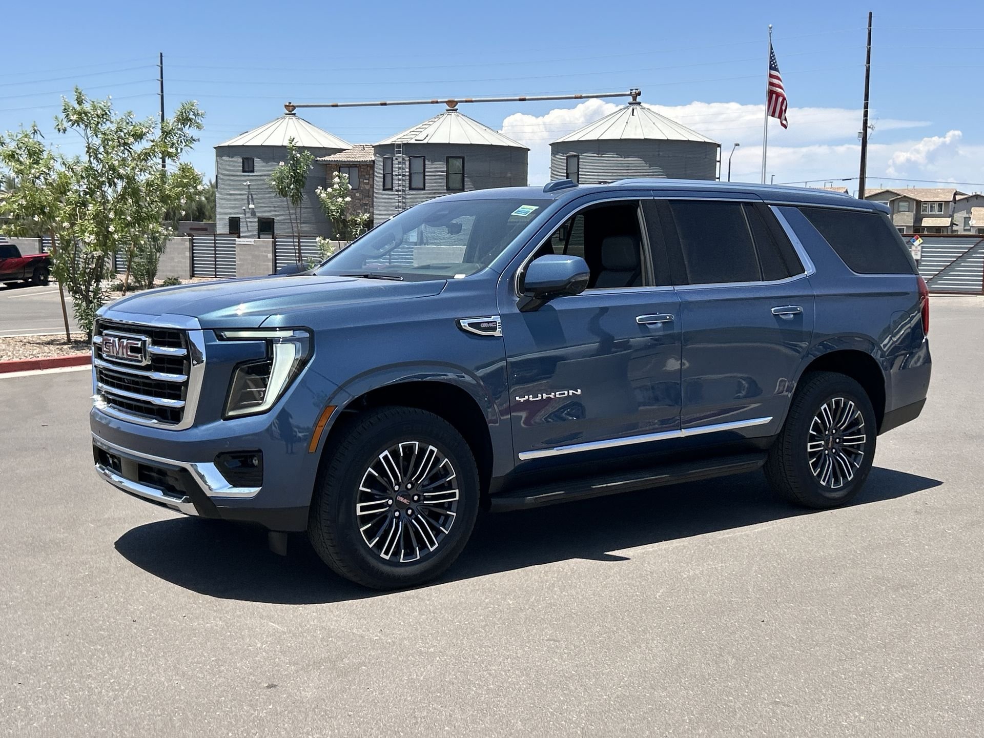 New 2026 Downpour Metallic GMC Elevation image 34