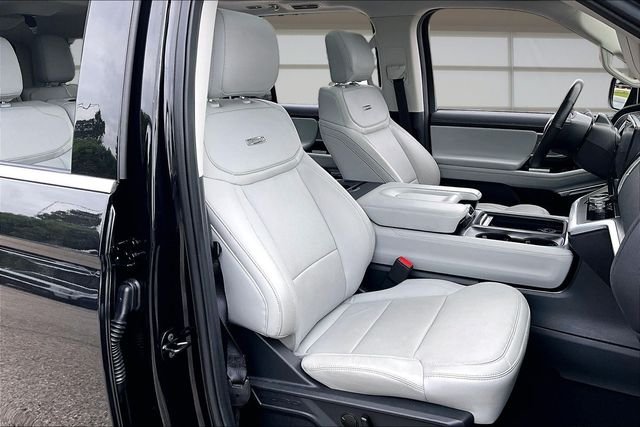 Used 2025 Black Ford Platinum image 7