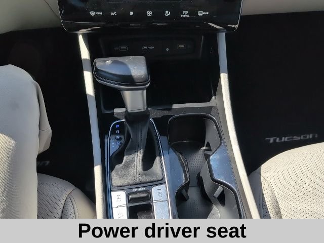 Used 2023 Black Hyundai SEL image 6