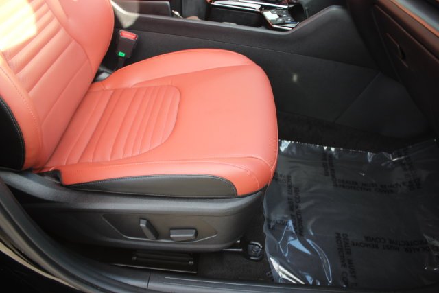 Used 2024 Black Kia SX-Prestige image 36