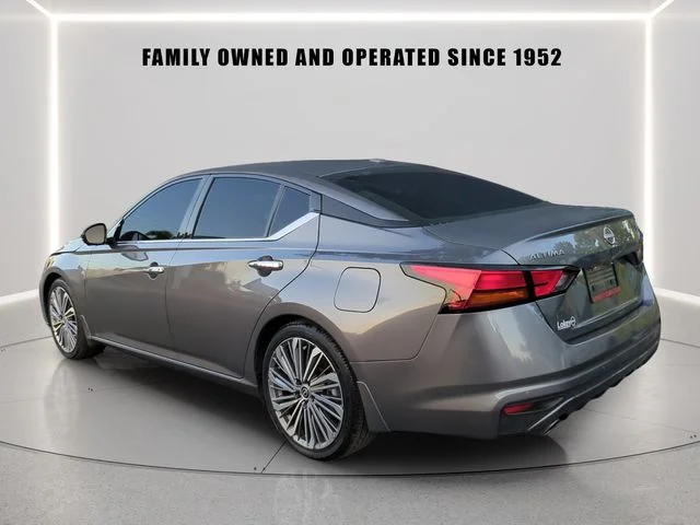 Certified Used 2024 Gray Nissan 2.5 SL image 4