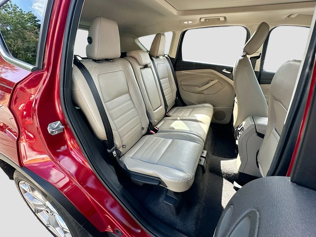 Used 2019 Red Ford Titanium image 27
