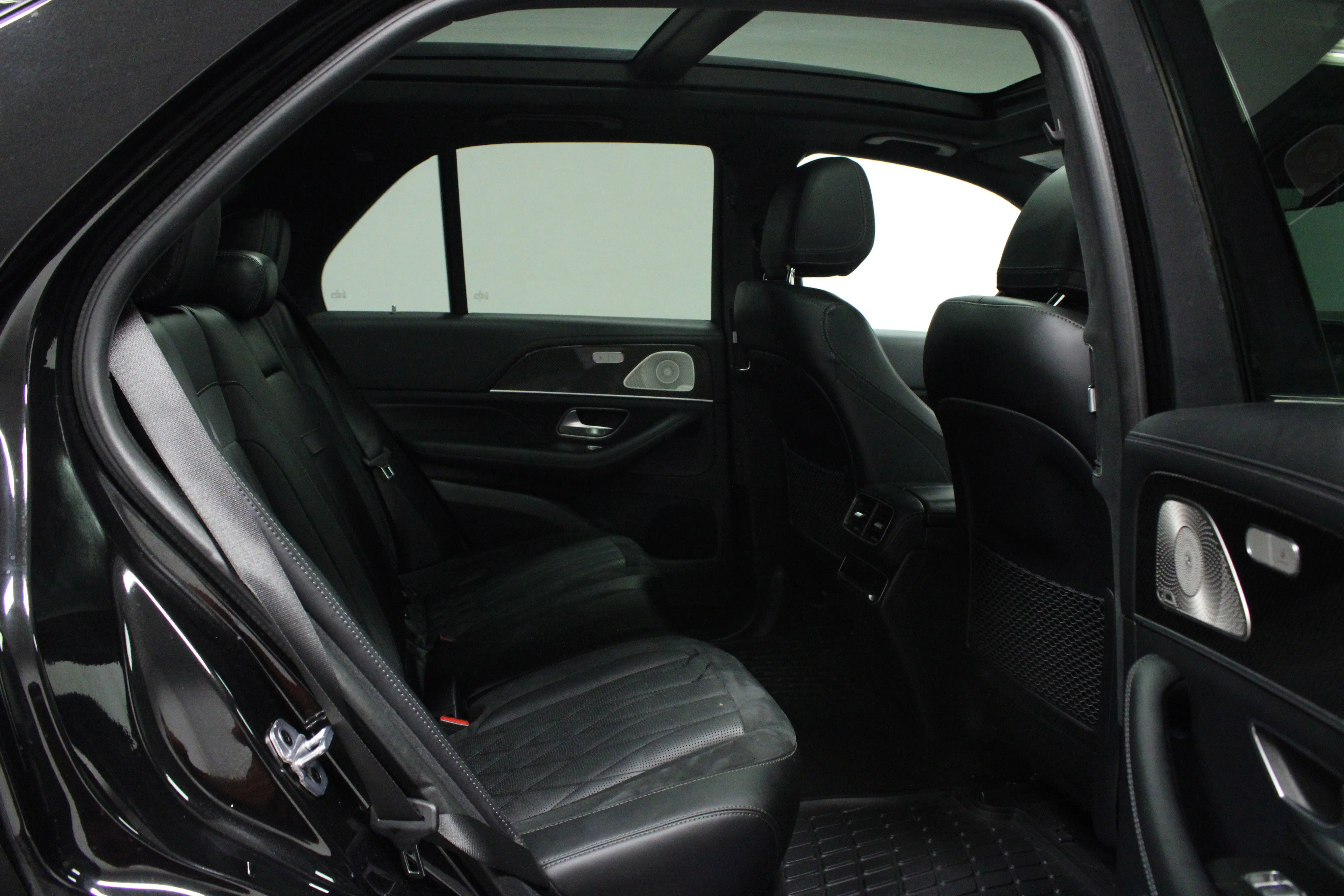 Used 2022 Obsidian Black Metallic Mercedes-Benz GLE 53 AMG® image 15