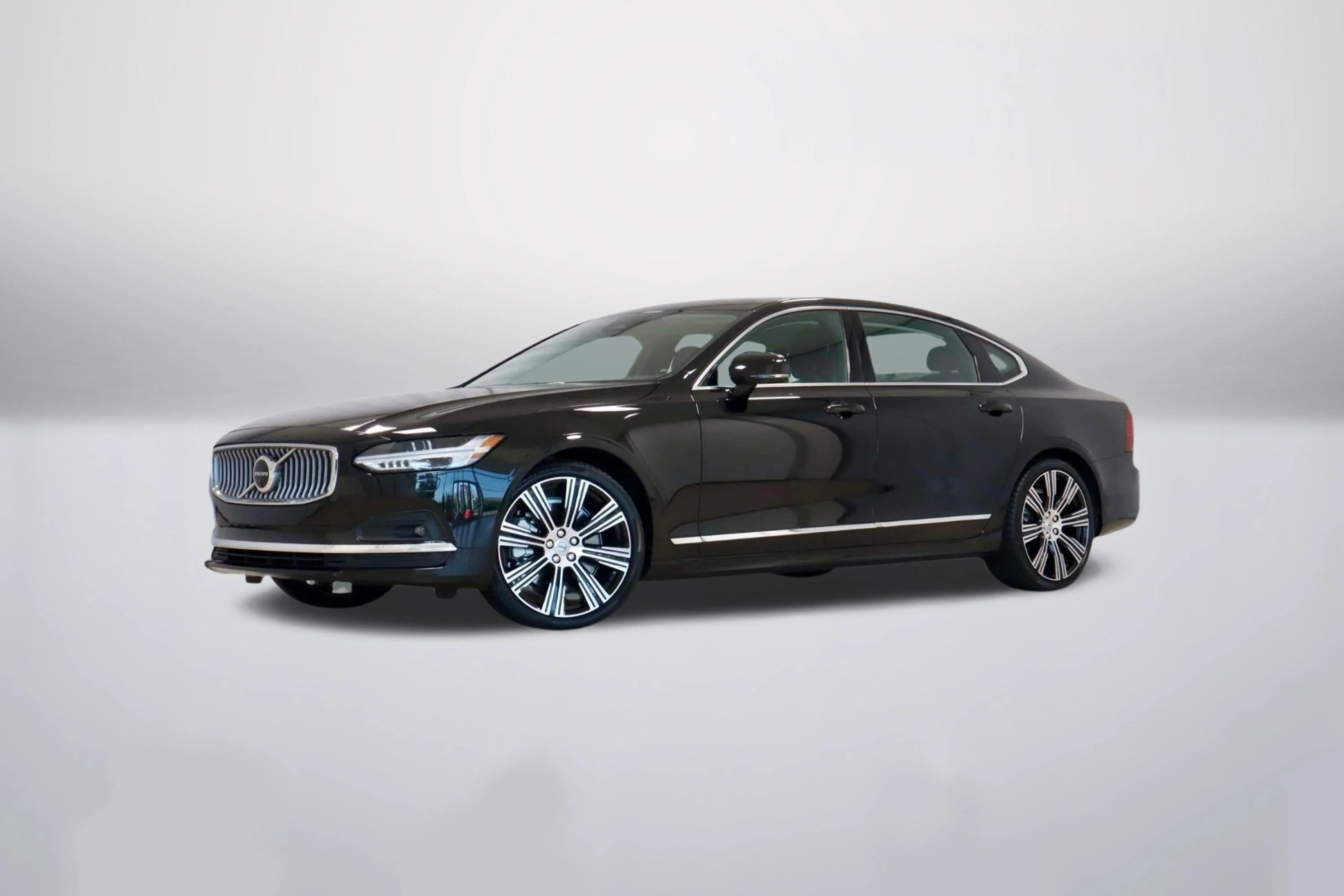 Used 2023 Black Stone Volvo Ultimate image 1
