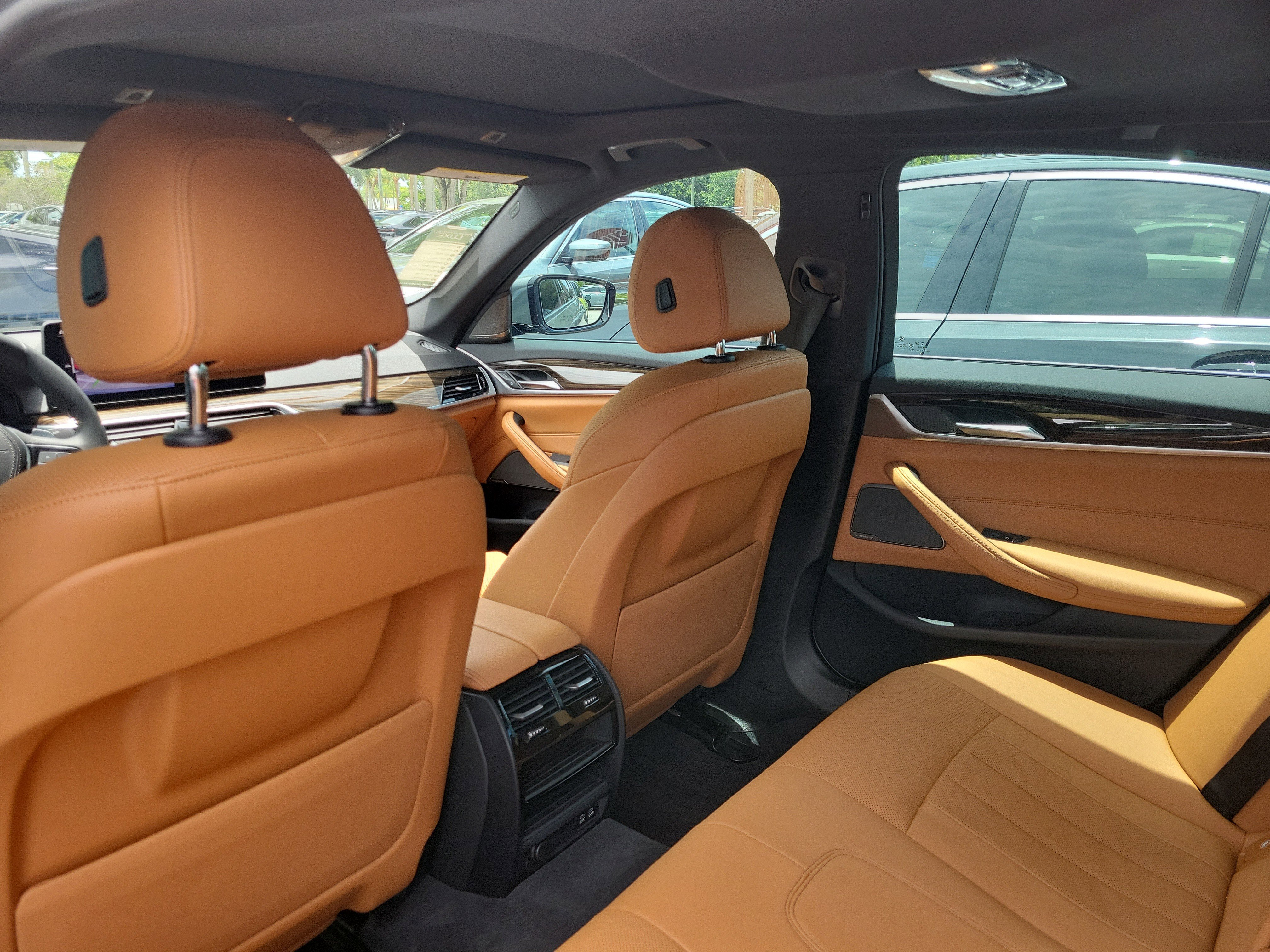 Used 2022 Bernina Grey Amber Effect Metallic BMW 530i image 12