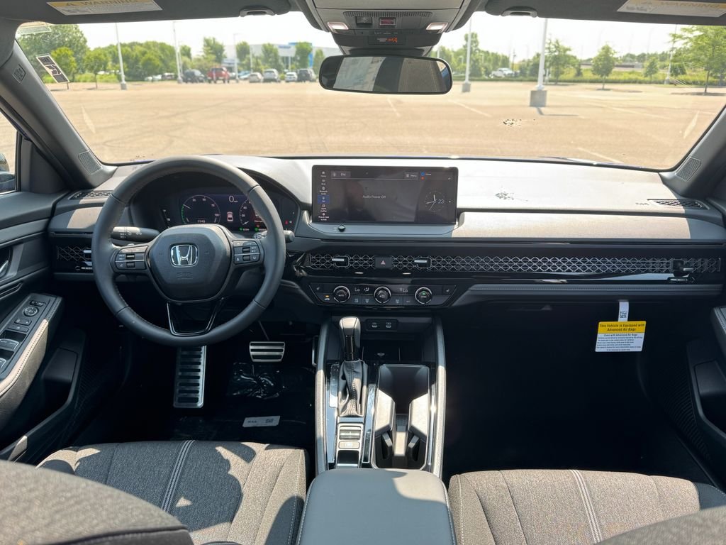 New 2026 Still Night Pearl Honda Sport Hybrid image 18