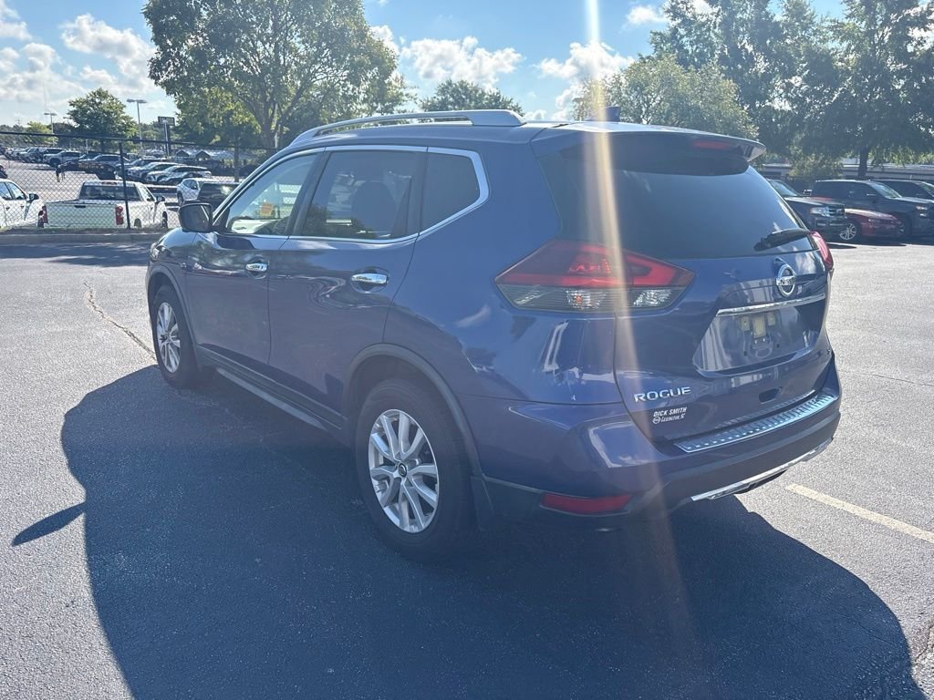 Used 2018 Blue Nissan SV image 6