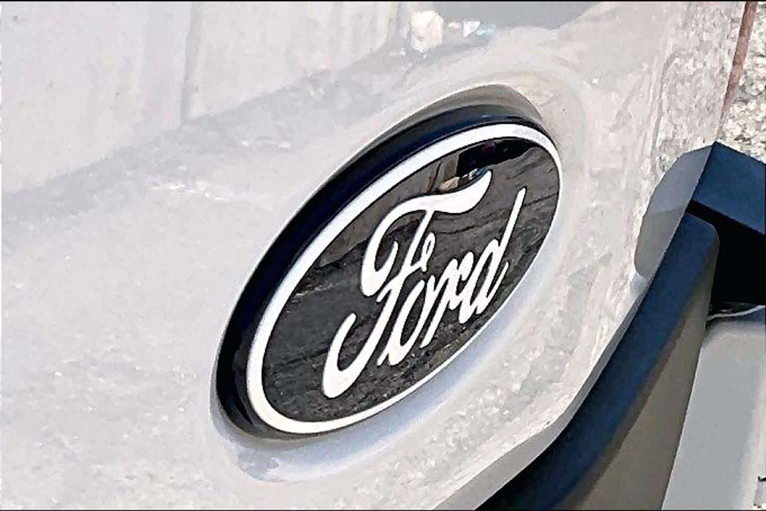 Used 2026 Oxford White Ford  image 31