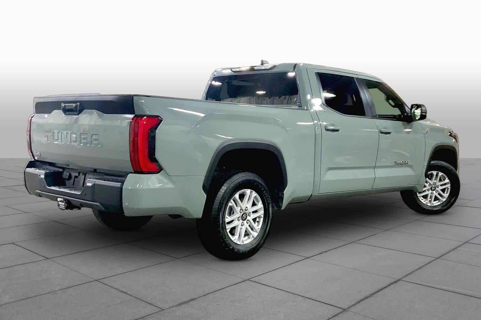 Used 2025 Lunar Rock Toyota SR5 image 14