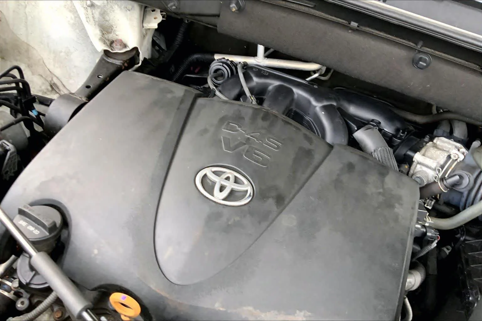 Used 2019 Blizzard Pearl Toyota SE image 33