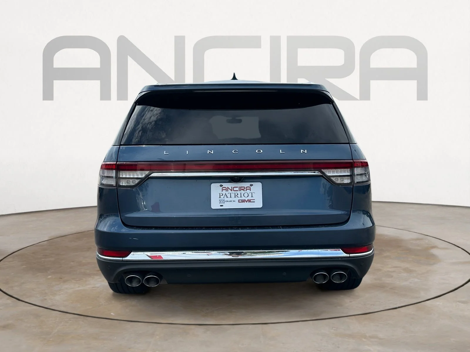 Used 2020 Blue Diamond Metallic Lincoln Reserve image 9