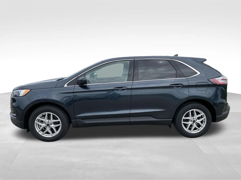 Used 2024 Blue Metallic Ford SEL image 30
