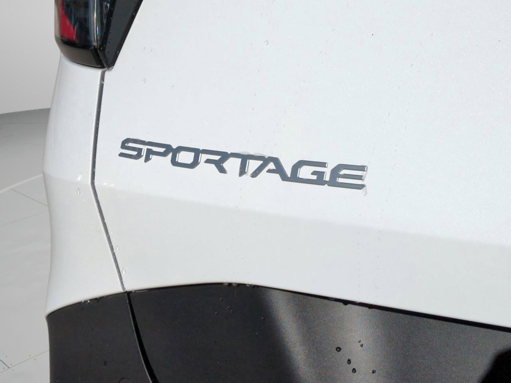 2026 Kia Sportage EX - Photo 15