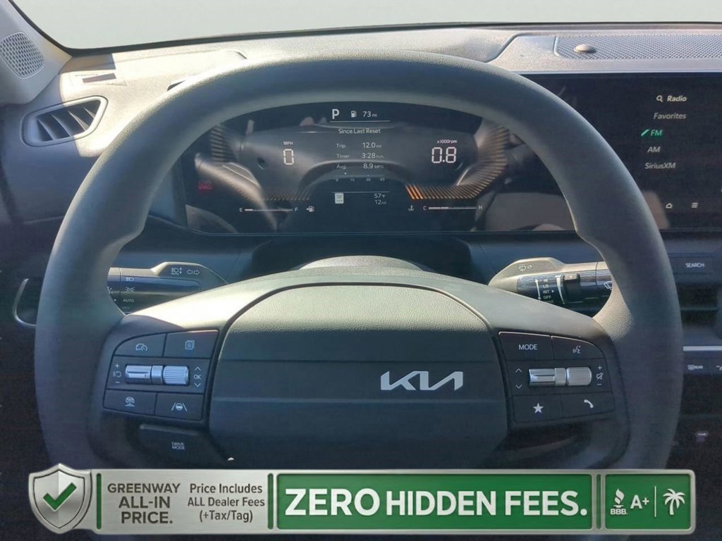 New 2026 Snow White Pearl Kia LXS image 24