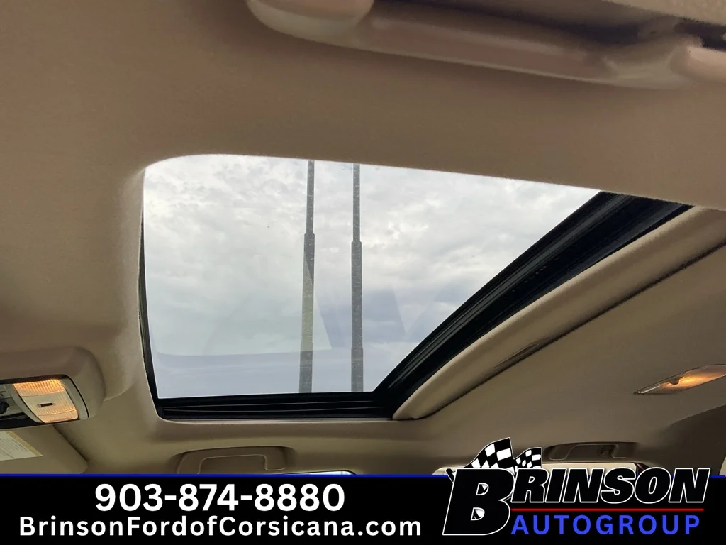 Used 2016 Barcelona Red Metallic Toyota Limited image 28