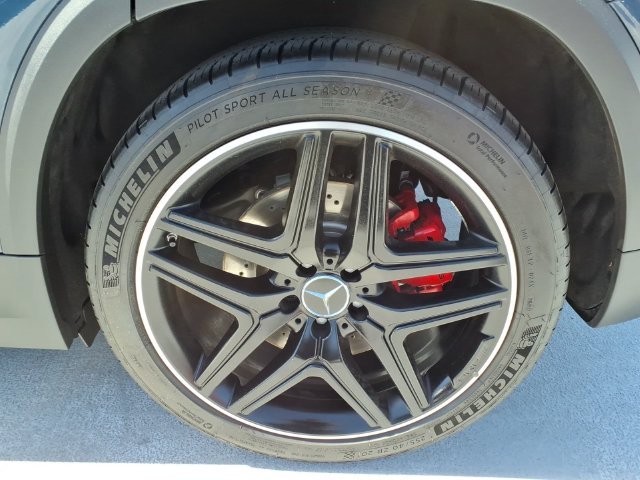 Used 2023 Blue Mercedes-Benz GLA 45 AMG® image 24