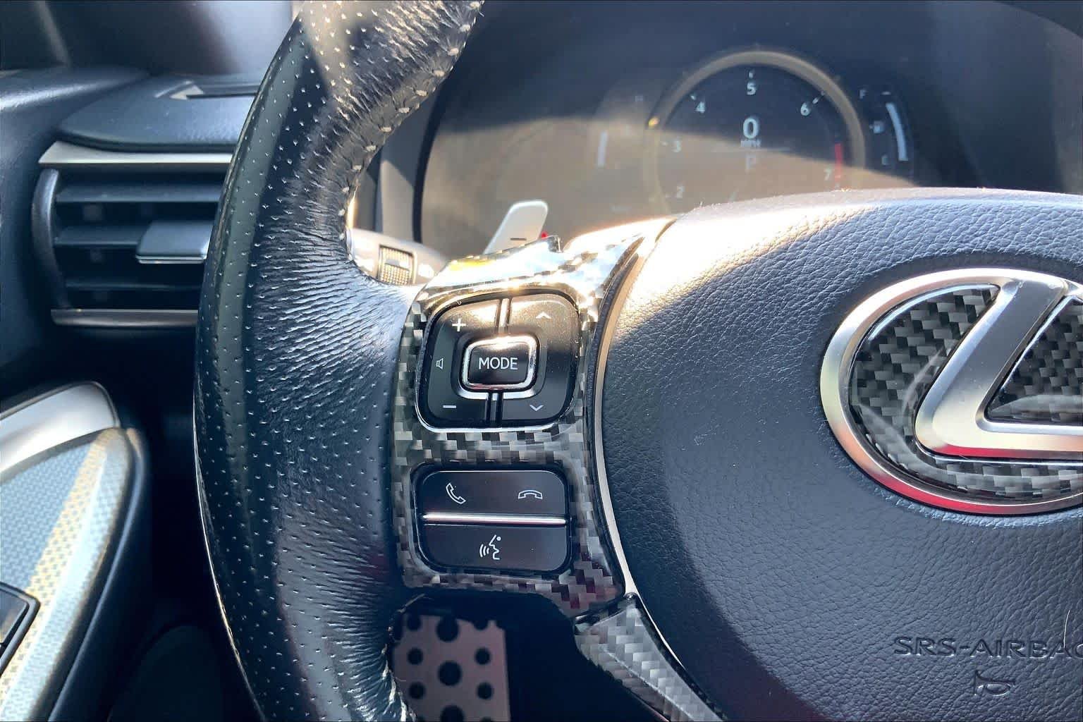 Used 2015 Obsidian Lexus  image 21