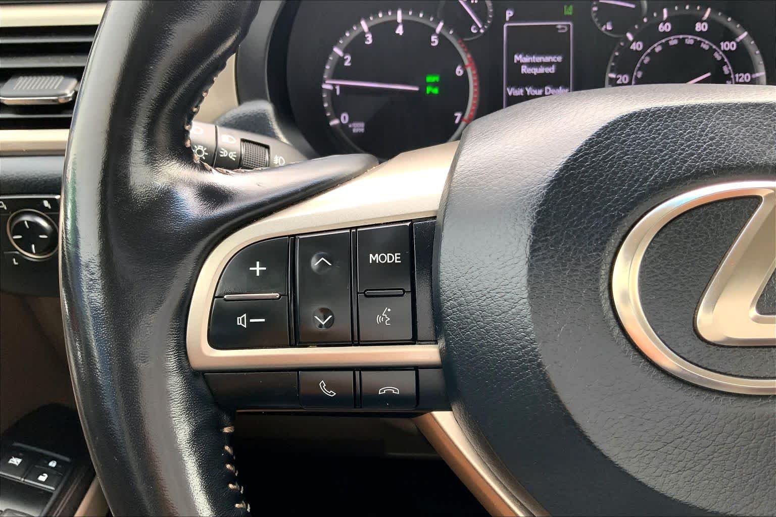 Used 2021 Starfire Pearl Lexus Premium image 24