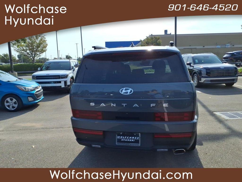 New 2027 Gray Hyundai SEL FWD image 4