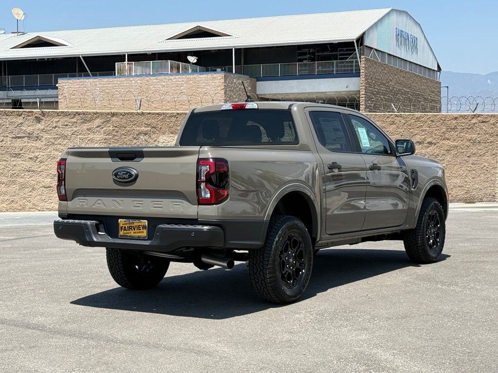 New 2026 Marsh Gray Ford XLT image 3