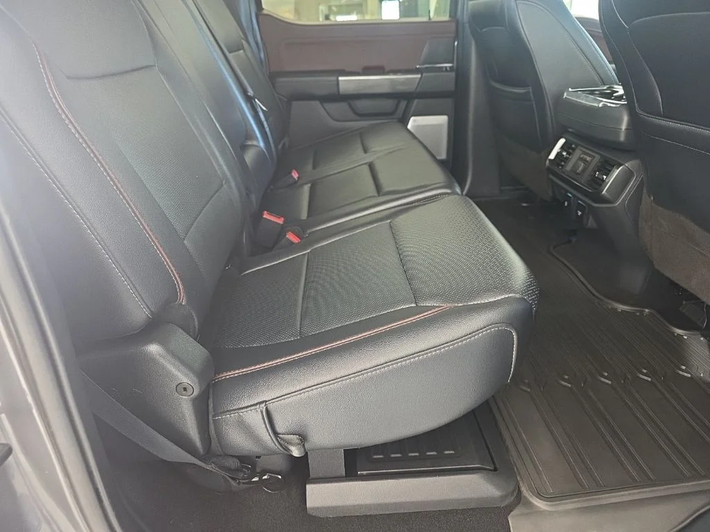 Used 2022 Gray Metallic Ford Lariat image 22