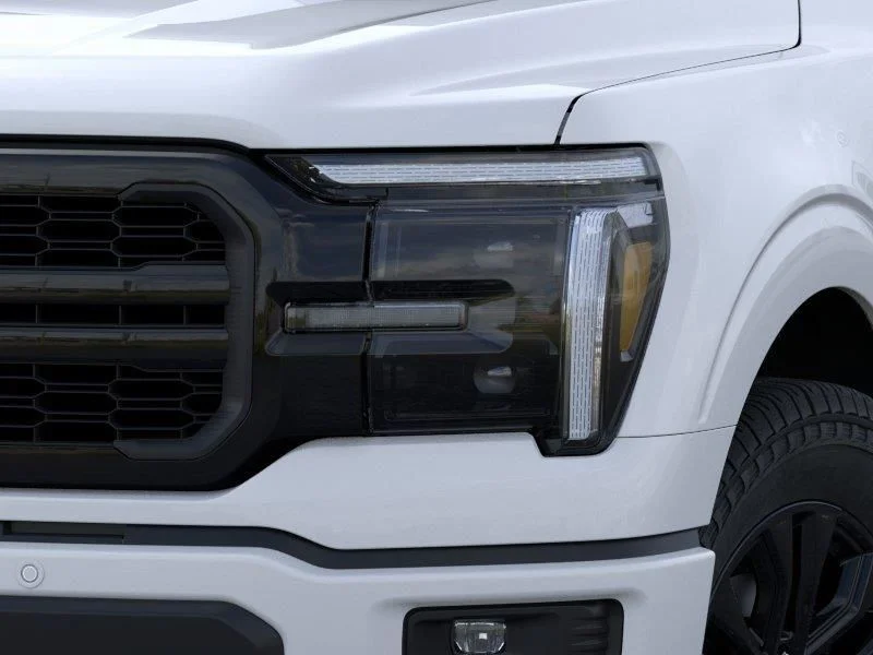 New 2026 White Ford 4X4 CREW LARIAT image 18