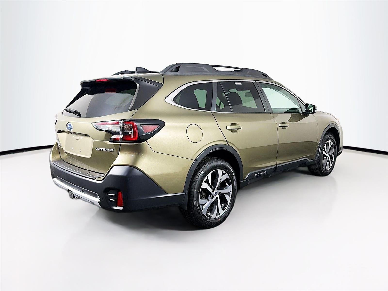 Used 2021 GREEN SUBARU  image 11