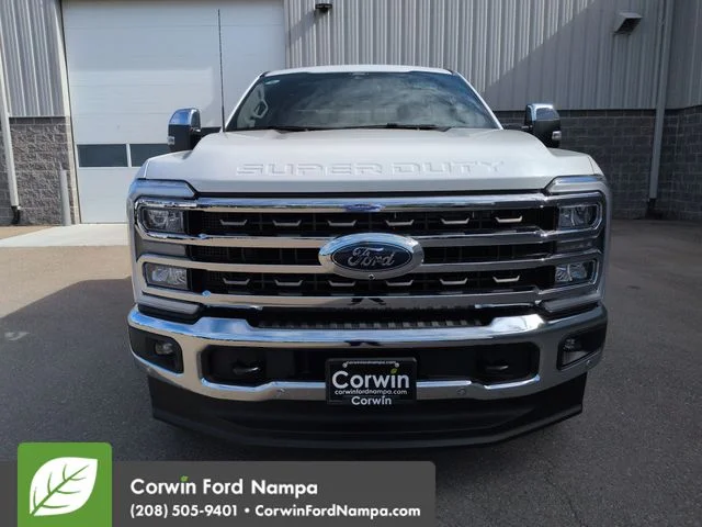 New 2026 Star White Metallic Tri-Coat Ford King Ranch image 8
