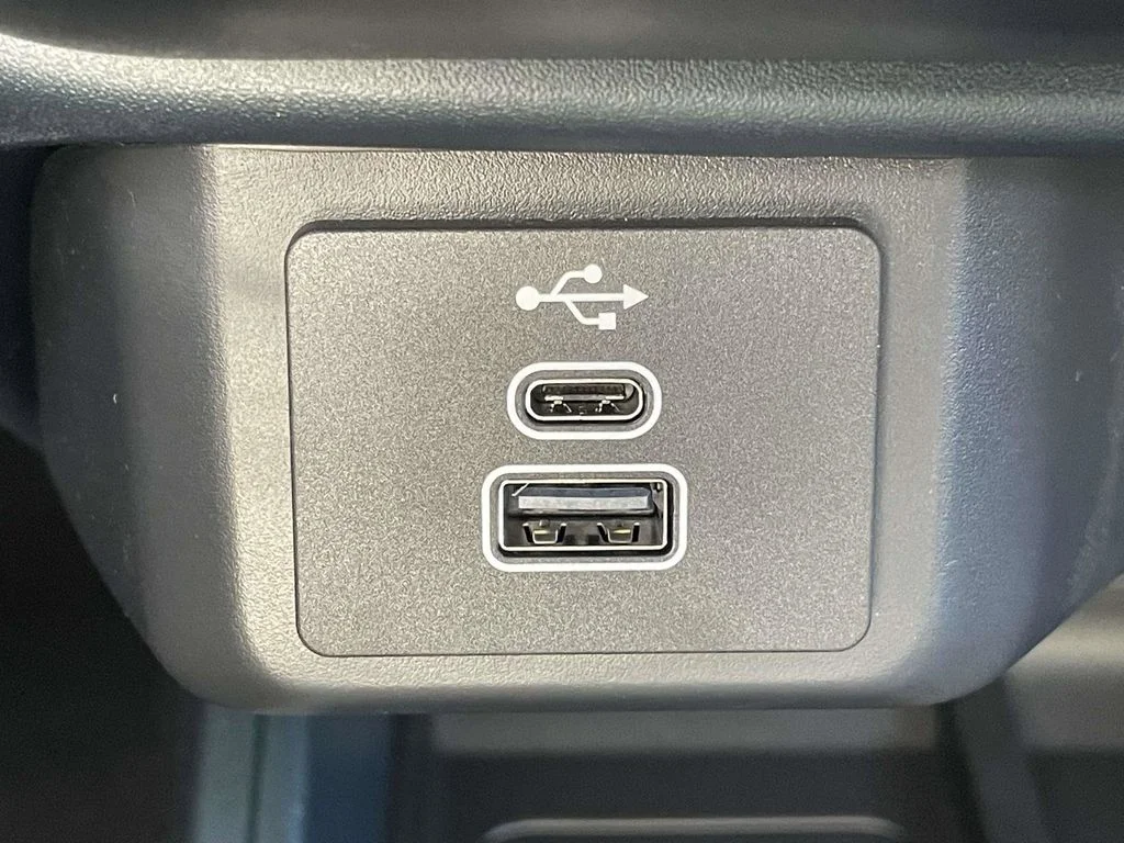 New 2026 Carbonized Gray Metallic Ford XL image 21