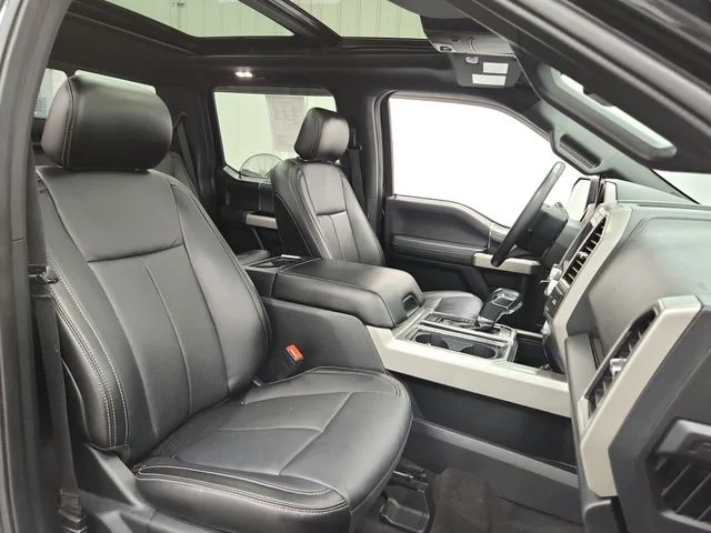 Used 2020 Black Ford Lariat image 36