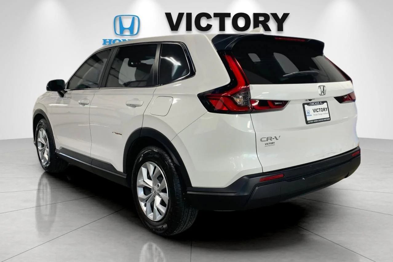 Certified Used 2023 Platinum White Pearl Honda LX image 4