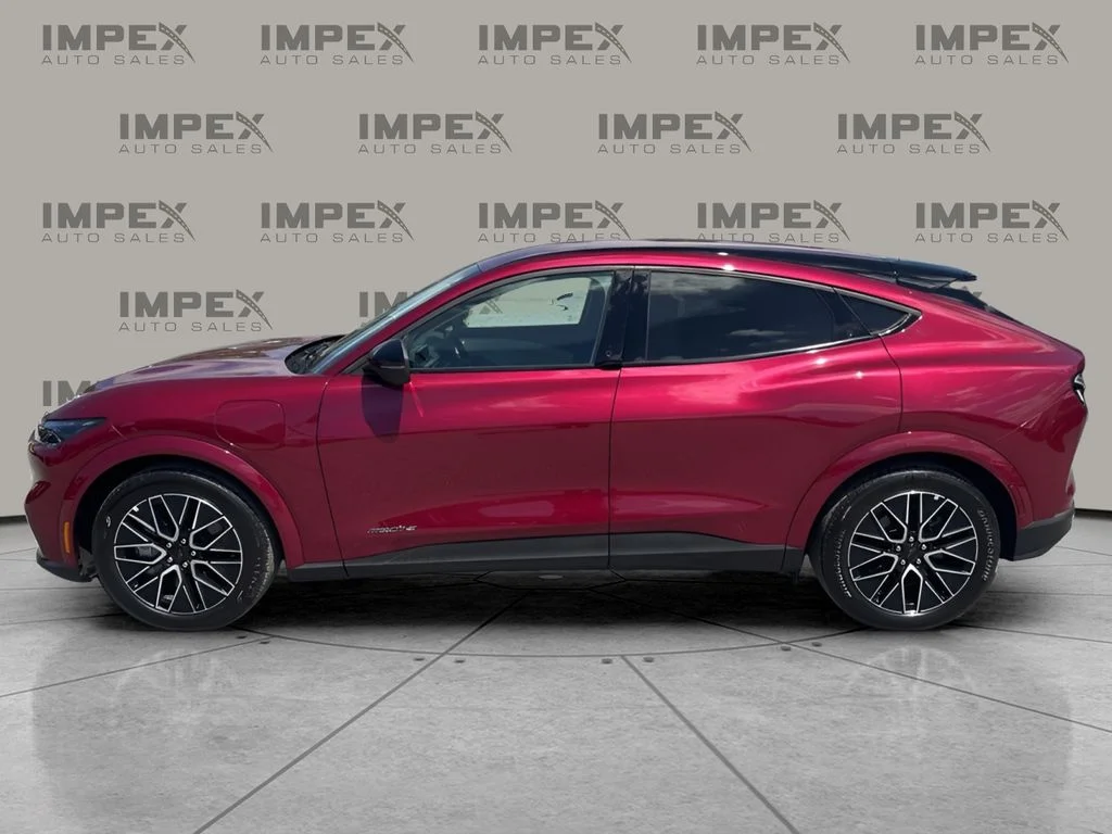 Used 2025 Red Ford Premium image 2