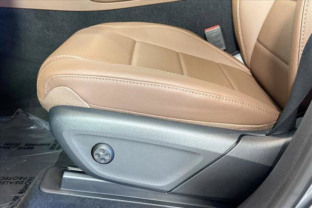 New 2026 Selenite Grey Metallic Mercedes-Benz GLE 450 image 47