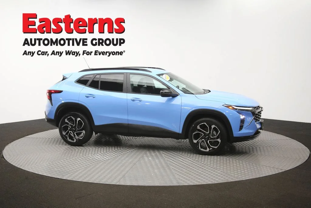 Used 2024 Blue Chevrolet 2RS image 46